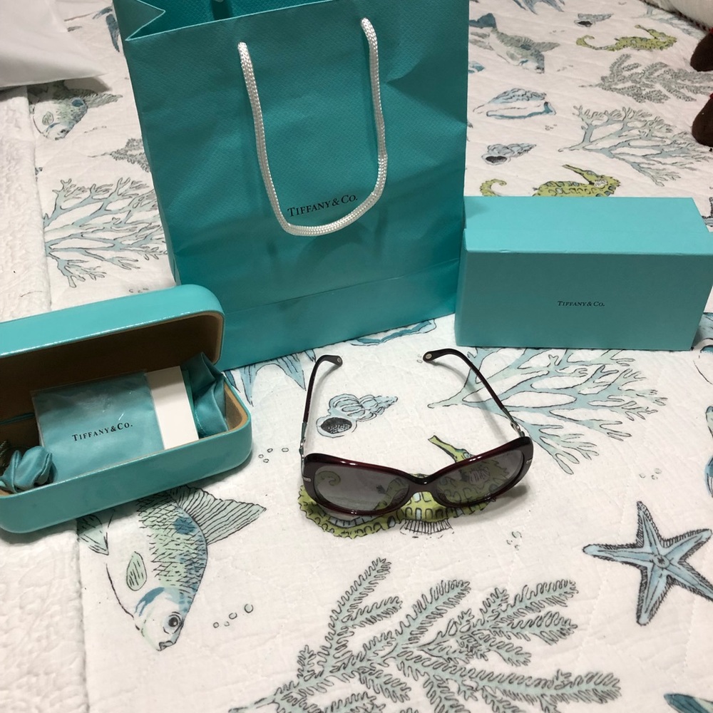 Tiffany Sunglasses With Case,. Cover, Cleaning Towel, Box and Bag with Ribbon.